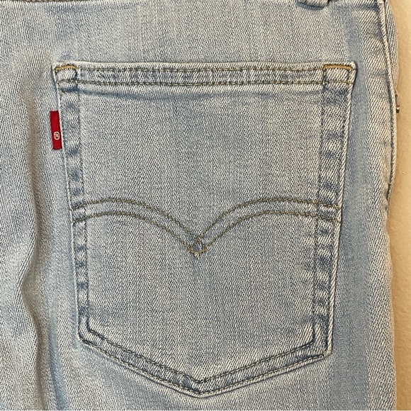 Levi's 724 Light Blue High Rise Straight Jeans - Picture 5 of 6
